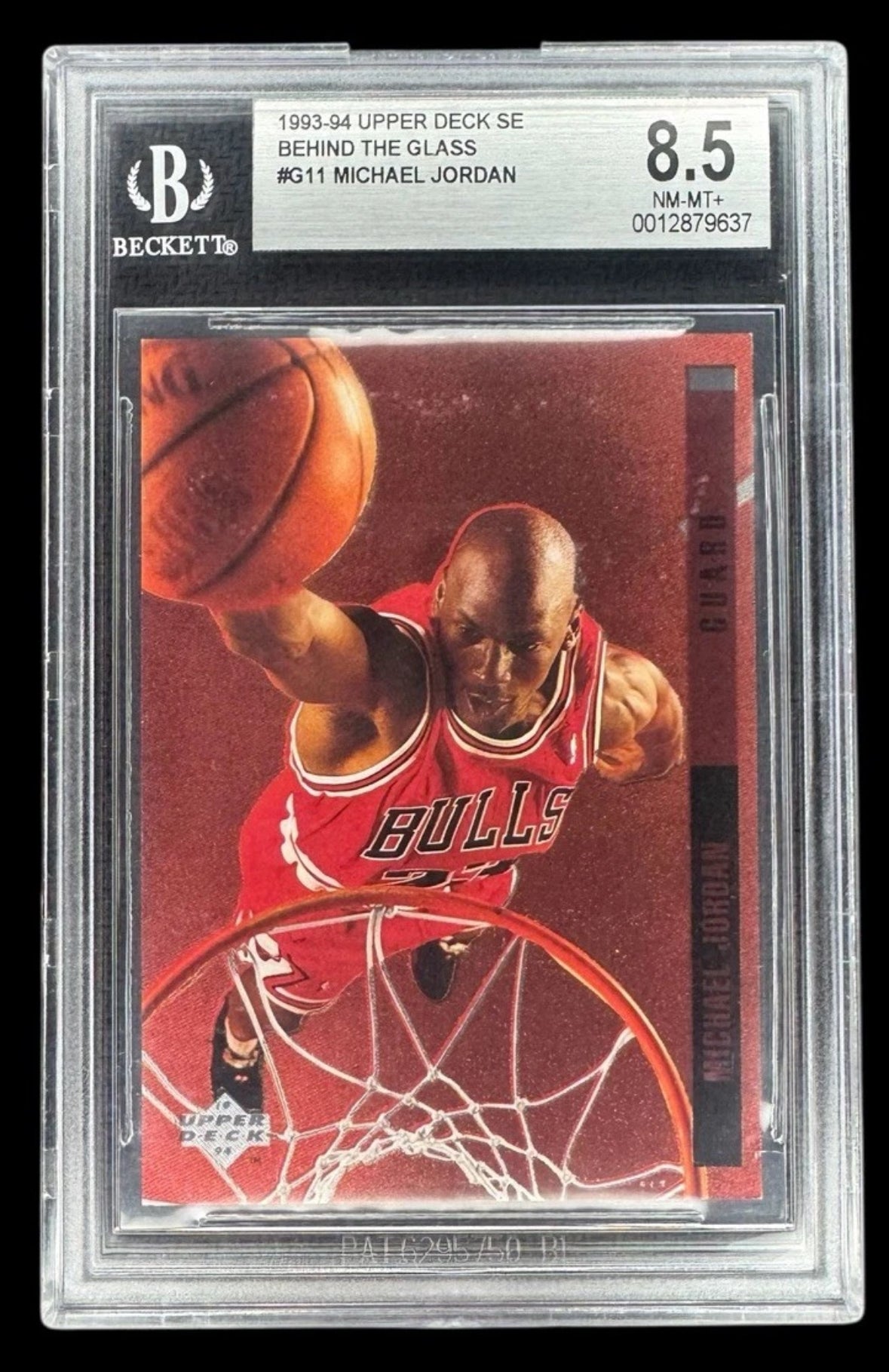 1993-94 Upper Deck SE BEHIND THE GLASS #G11 Michael Jordan BGS 8.5+