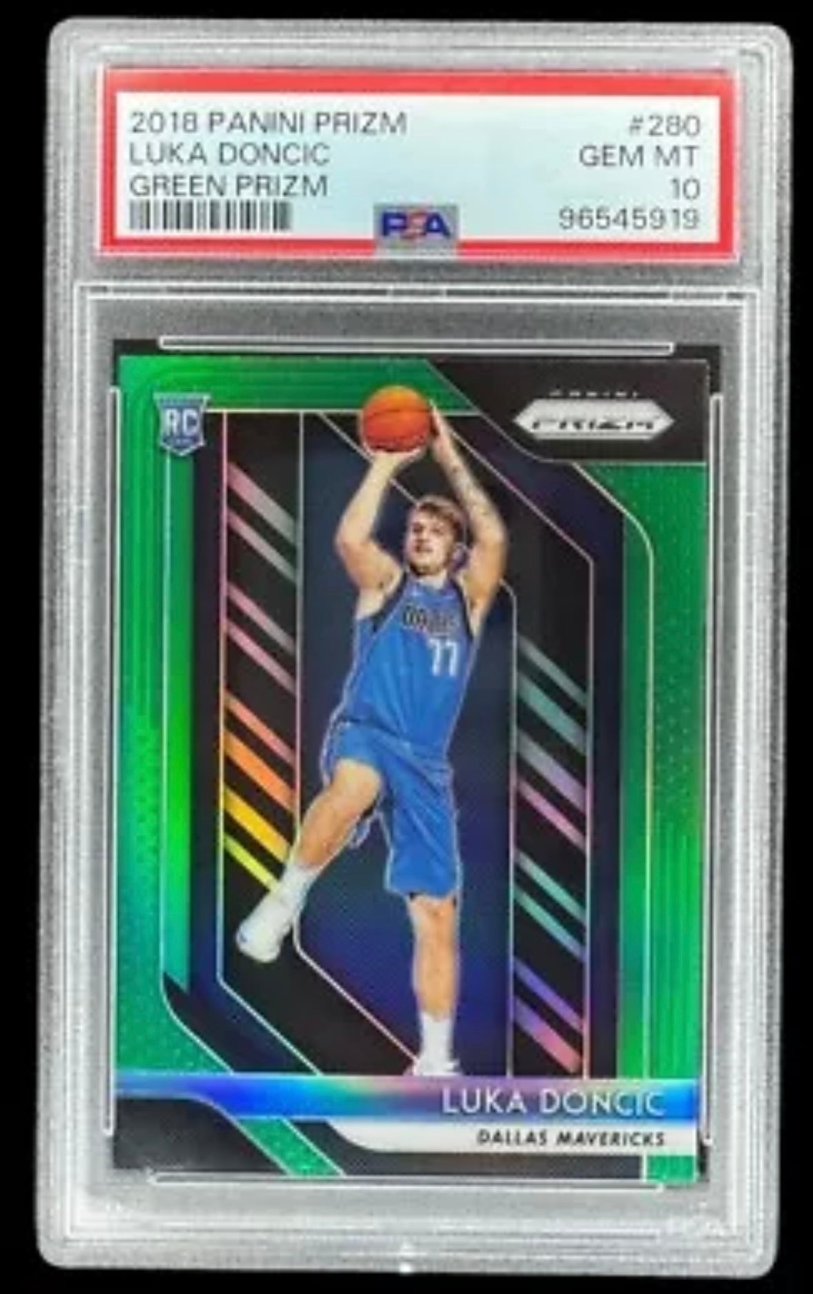 2018-19 Panini Prizm Luka Doncic Green Prizm Rookie Card RC #280 Mavericks PSA 10