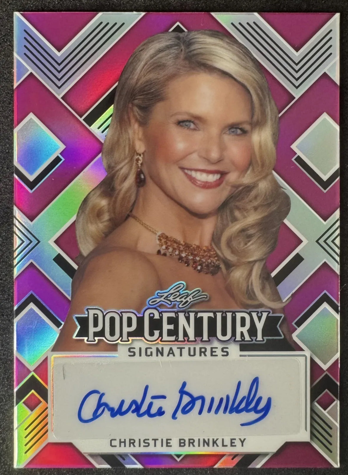 2022 Leaf Pop Century Metal Wave Pink Christie Brinkley Auto /8
